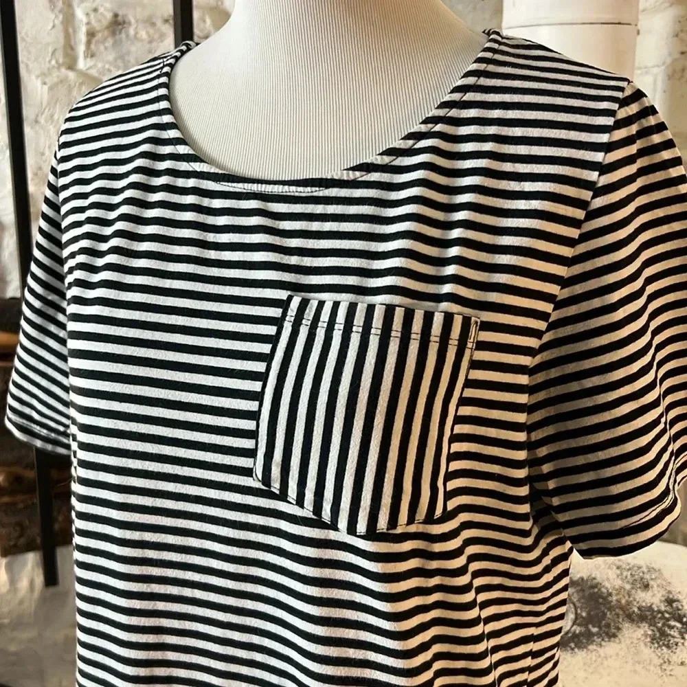 Ampersand & | Extra Long Striped Pocket Tee - Picture 2 of 6